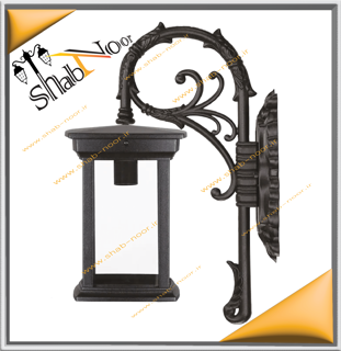 چراغ حیاطی مدل درتا دیواری با شاخه P